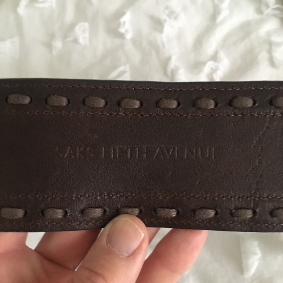 Vintage Saks 5th Avenue wide brown leather belt - Picture 4 of 6